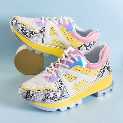 Moteriški balti ir geltoni sportbačiai su spalvotais intarpais Bumba - Avalynė