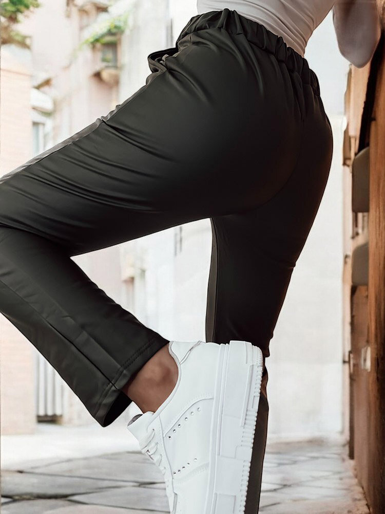 Royalfashion Женские брюки из эко-кожи темно-зеленого цвета