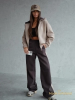 Темно-коричневый