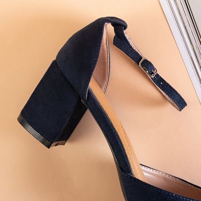 Темно-синие женские босоножки на каблуке Rumilа
