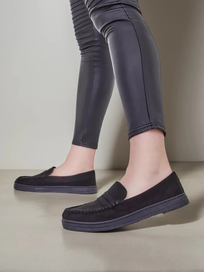 Royalfashion Классические женские лоферы Carollese