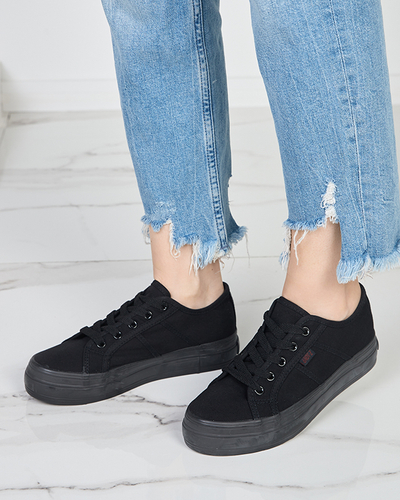 Черные женские кеды Colanti