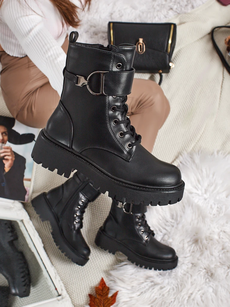 Moteriški aulinukai-batai Sorevine