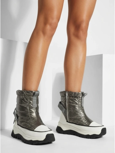 Moteriški aulinukai a'la sniego batai Livvo