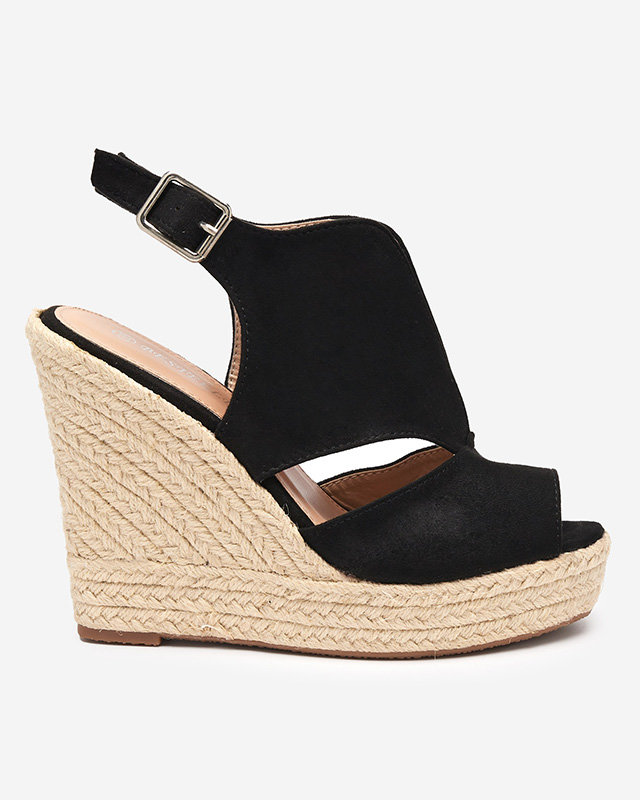 Черные женские босоножки на танкетке Devof