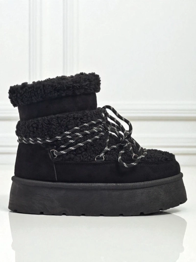 Moteriški a'la aulinukai Danira