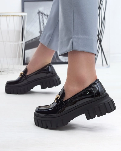 Moteriški juodi lakuoti mokasinai tvirtu padu Fenika - Avalynė