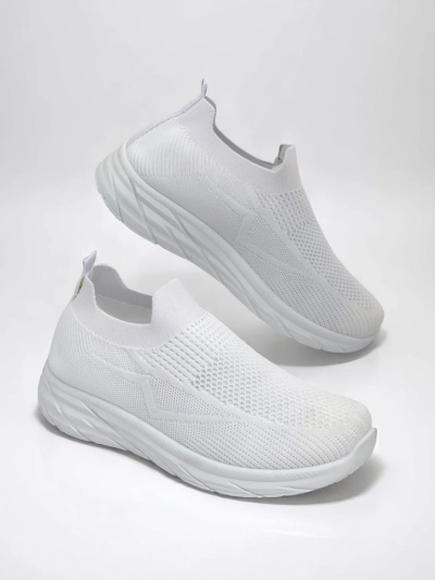 Royalfashion Женские спортивные слипоны Whites