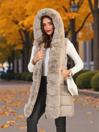 Женская куртка Royalfashion с отстегивающимися рукавами