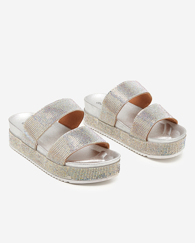 Sidabrinės moteriškos šlepetės su kubiniais cirkoniais Slisera - Avalynė