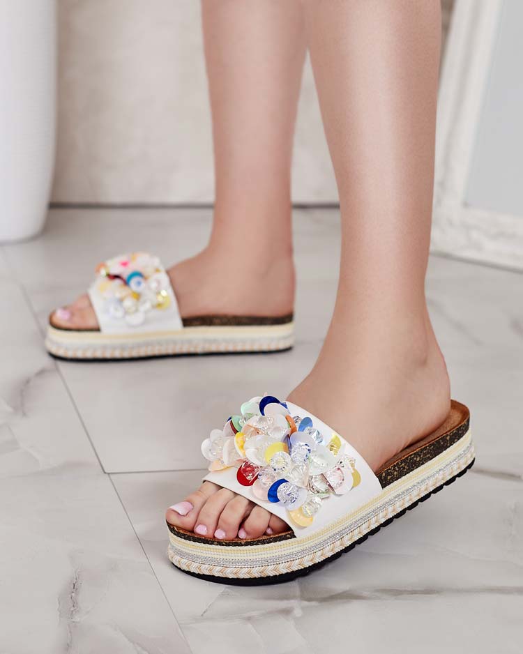 Royalfashion Женские шлепанцы со стразами Loassa