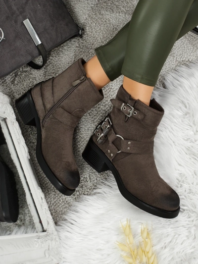Женские ботинки из эко-замши с пряжками Valtos