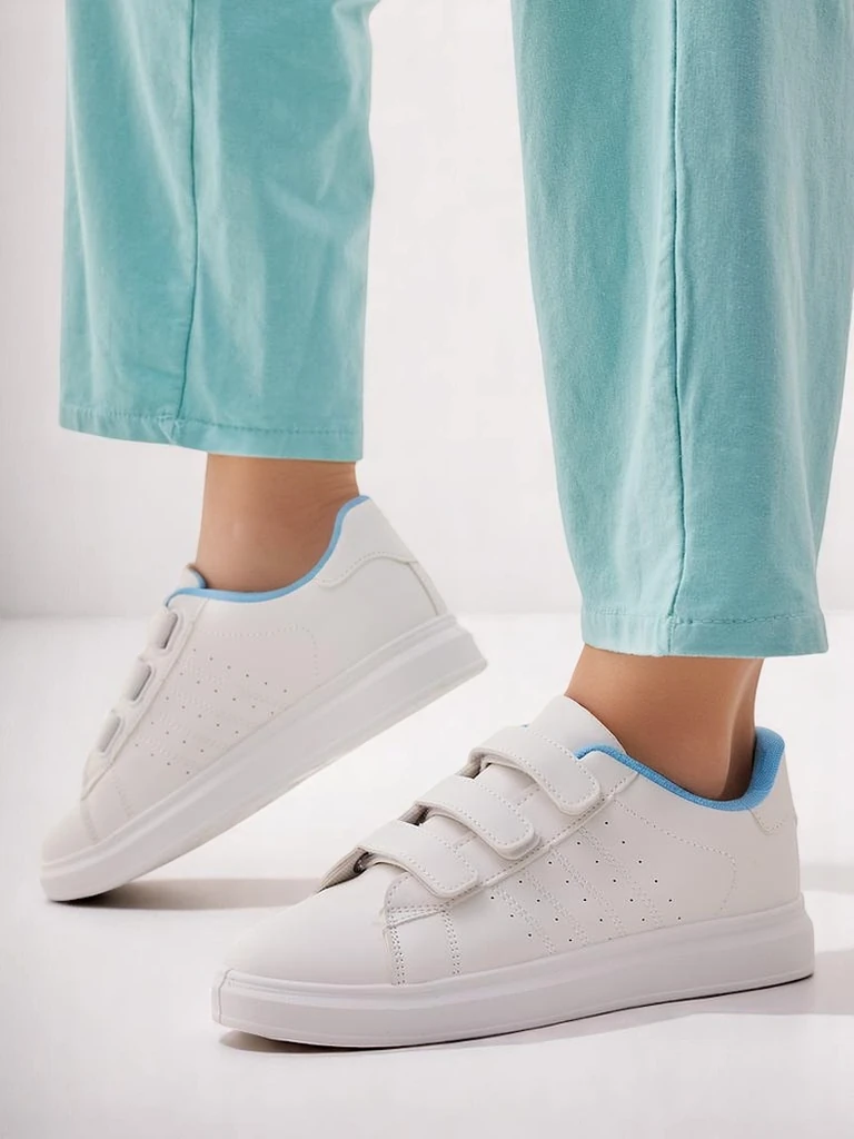 Royalfashion Женские спортивные кроссовки Pertis