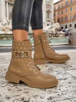 светло-коричневый