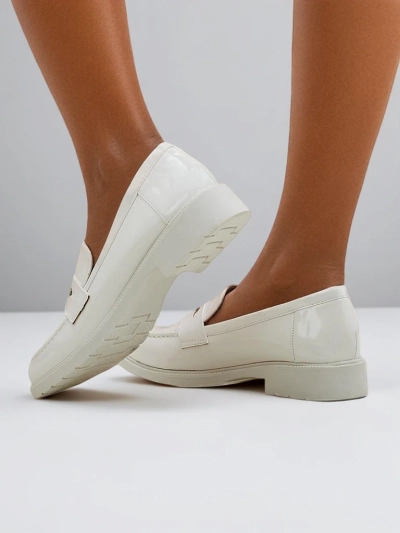 Royalfashion moteriški lakiniai loafers Aylay