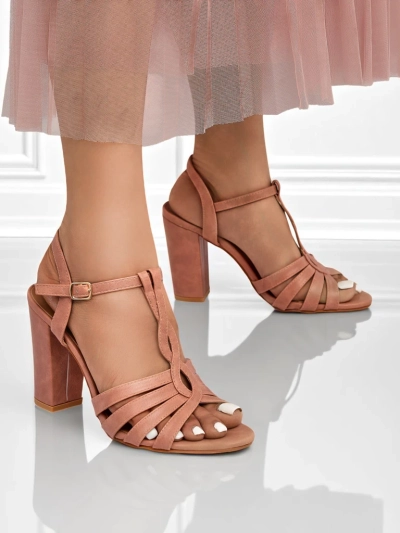 Royalfashion Женские босоножки на устойчивом каблуке Daffi Elegance