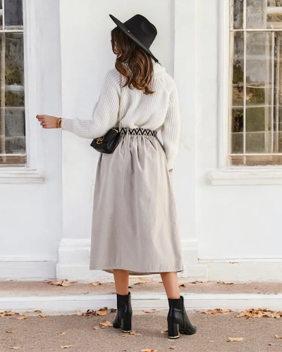 Royalfashion Moterims vidutinio ilgio sijonas a'la velvete