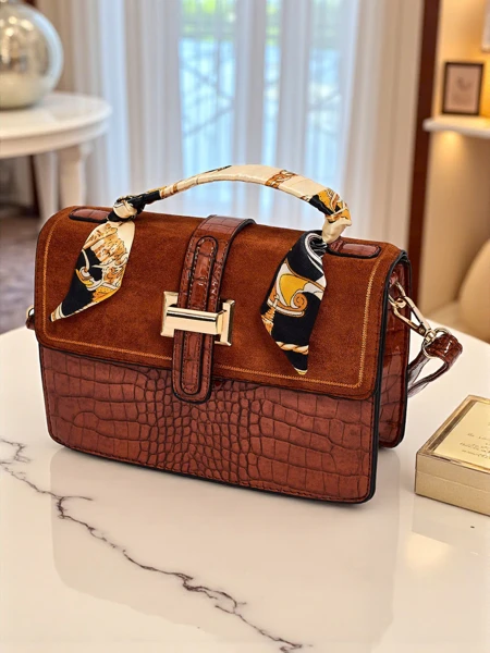 Aurelia Elegante Camel - Mini moteriška zomšos ir lakinės odos rankinė Venezia Classico