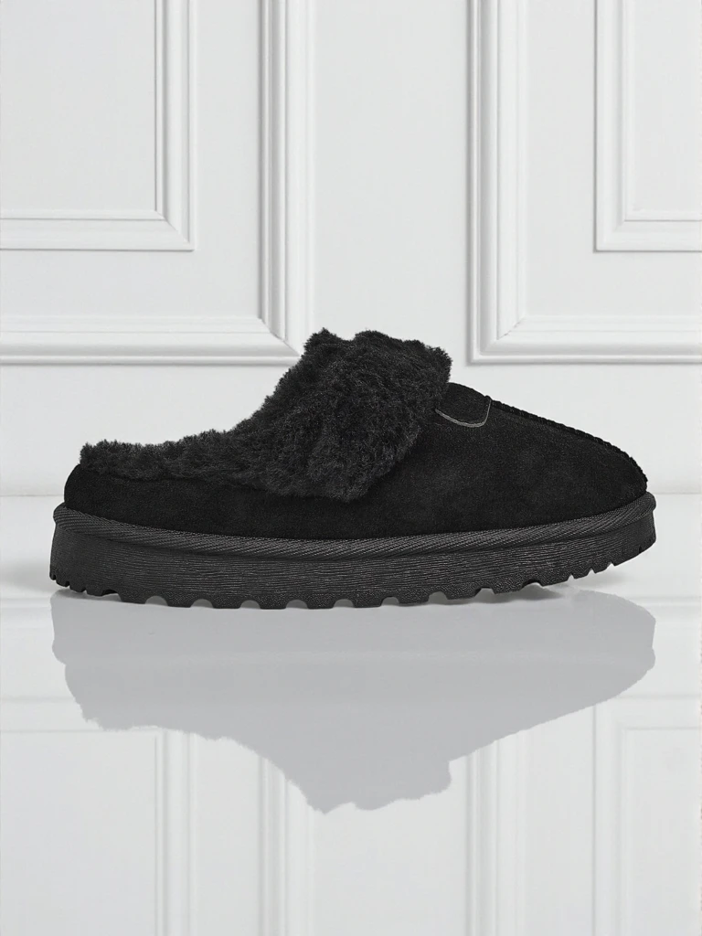 Velour Fang Shorty Snow Boot Kicks