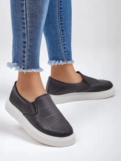 Royalfashion moterų perforuoti šlepetės Emillia