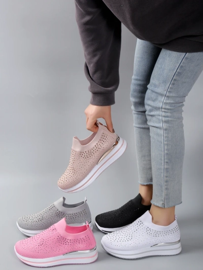 Женские спортивные обувь без шнуровки Royalfashion с стразами Ceromie