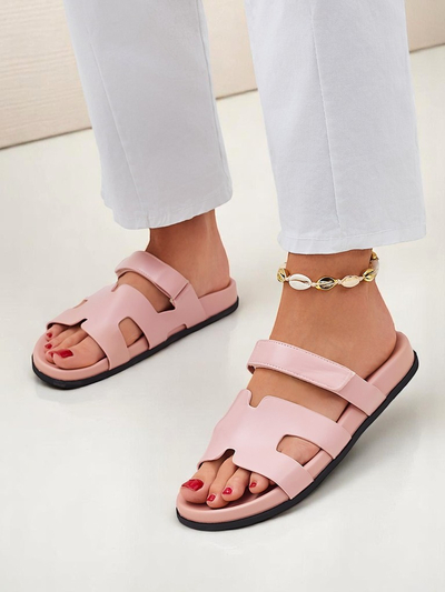 Royalfashion Женские сандалии на плоской подошве Arian