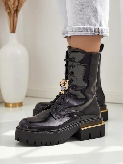 Женские ankle boots из лаковой экокожи Tesiolle