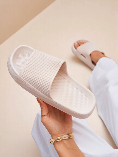 Royalfashion женские резиновые шлёпанцы Bree