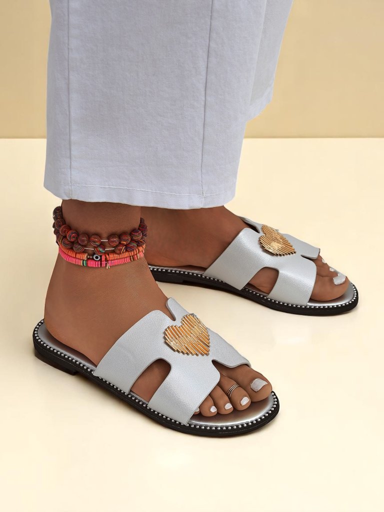 Royalfashion Women's Heart Chic Flat Slippers