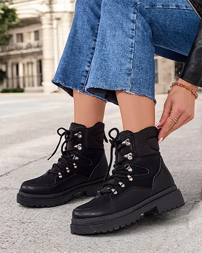 Женские зимние сапоги Royalfashion на шнуровке Sololi