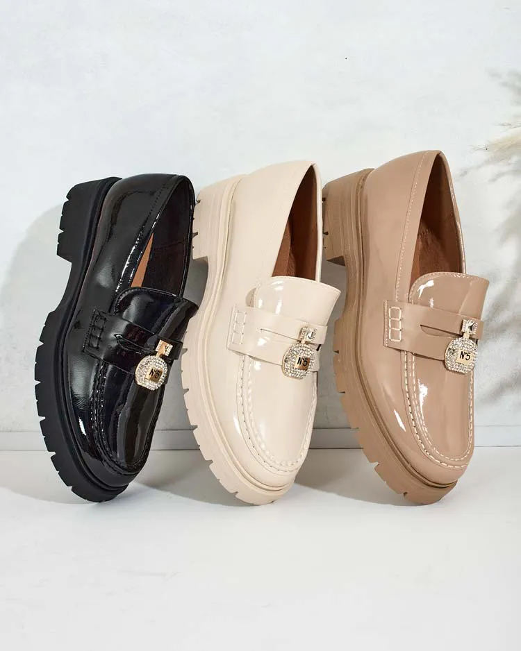 Royalfashion Женские лакированные мокасины Bemies