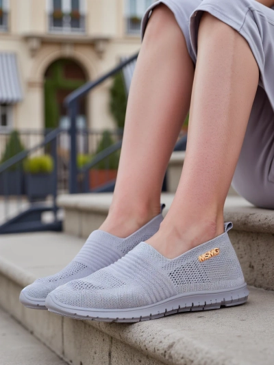 Royalfashion Женские спортивные лоферы Sortpes