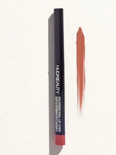 Lūpų pieštukas atspalvyje Soft Red