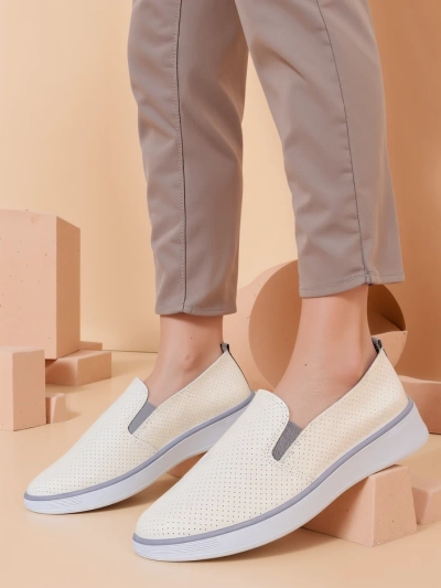 Royalfashion Женские перфорированные спортивные обувь Musio