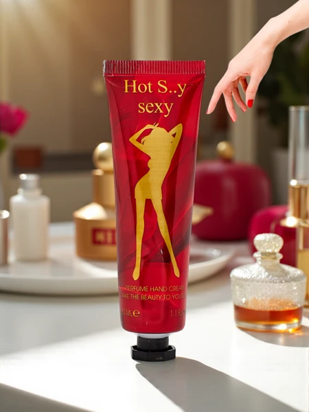 Venus parfumuotas rankų kremas 30g - Rose Essence Eleganza