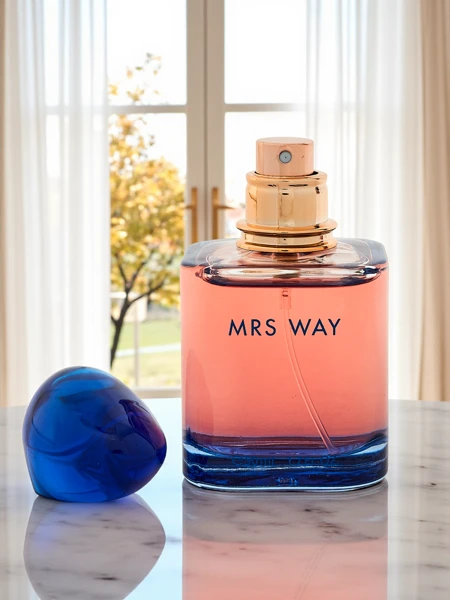 Aurelia Mrs Way 50ml Eau de Parfum - Itališka Elegancija ir Gėlių-Vaisių