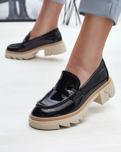 Черные женские мокасины из лакированной экокожи Sepop- Footwear