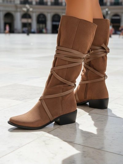 Ambrosia brown fake suede boots wit' low heel