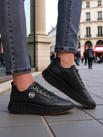 Женские спортивные перфорированные кроссовки Royalfashion Jovenes