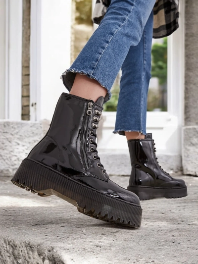 Karališki drabužiai Moterims. Batai-bateliai Fezolio