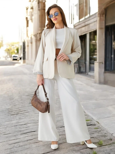 Классический женский блейзер без застежки Elegantes