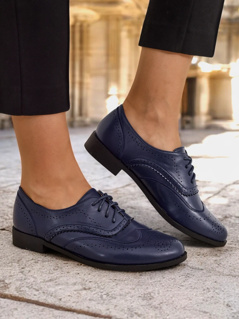 Женские туфли на шнуровке Геролюв