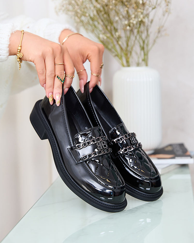 Royalfashion Лакированные черные мокасины со стеганым носом Kusanna