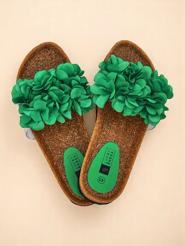 Royalfashion Klapki damskie z kwiatuszkami Flora Soft – mega słodkie!