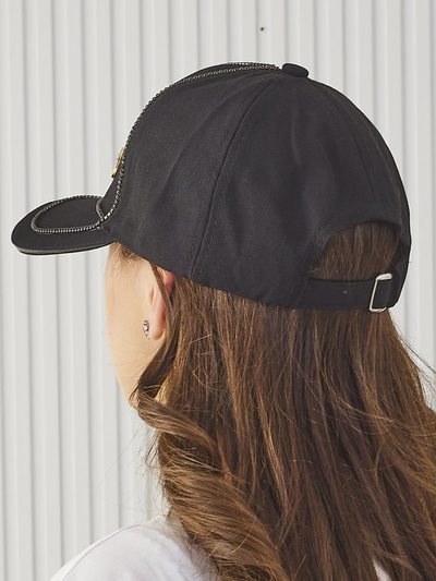 Royalfashion kepuraitė su kalnėliais Sparkle Cap