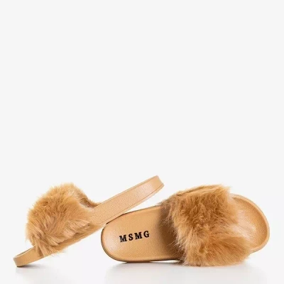 Brązowe klapki z futerkiem Millie- Obuwie