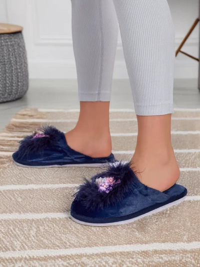 Женские меховые тапочки Royalfashion с цветами Ederra