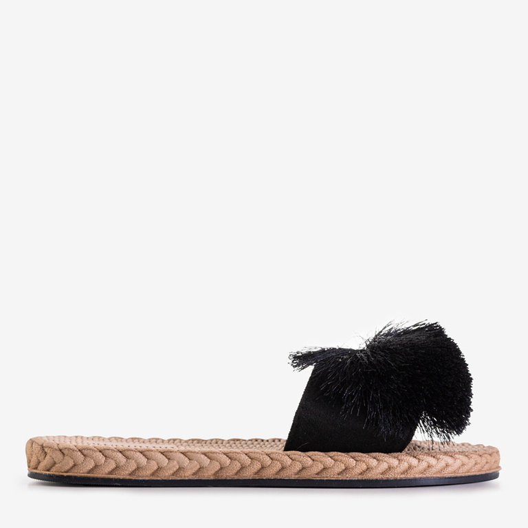 Женские шлепанцы с помпоном в черном цвете Azrail