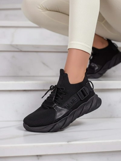 Esmeralda Juodi Sneakers'ai Su Plokščiu Kulnu