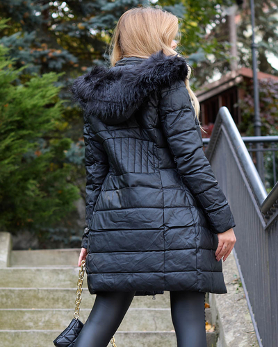 Juoda moteriška dygsniuota striukė su gobtuvu ir kailiu - Drabužiai